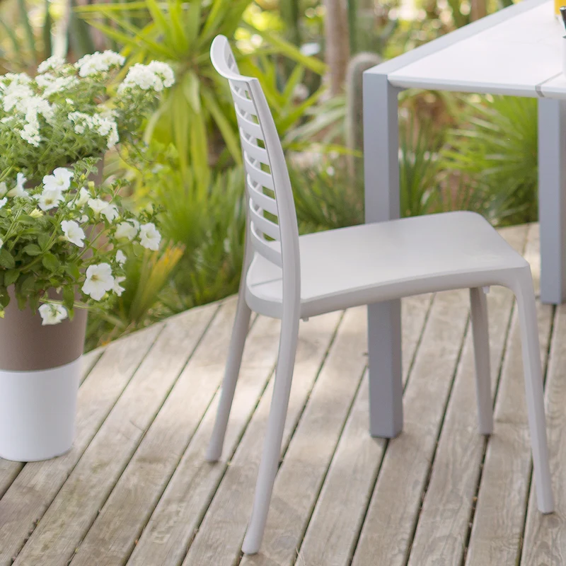 Lot table Eden 133 x 87 cm + 6 chaises Sunday lin