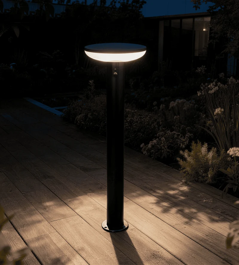 Borne solaire extérieure LED HALO+ télécommandable avec détecteur