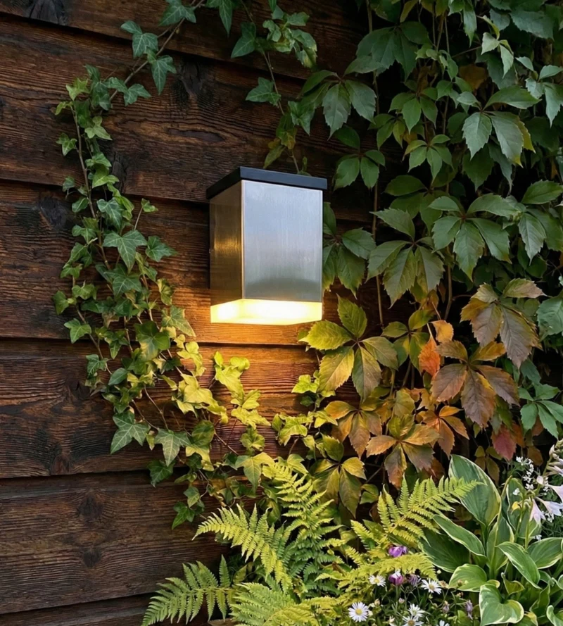 Applique murale solaire extérieure LED QUADRO inox