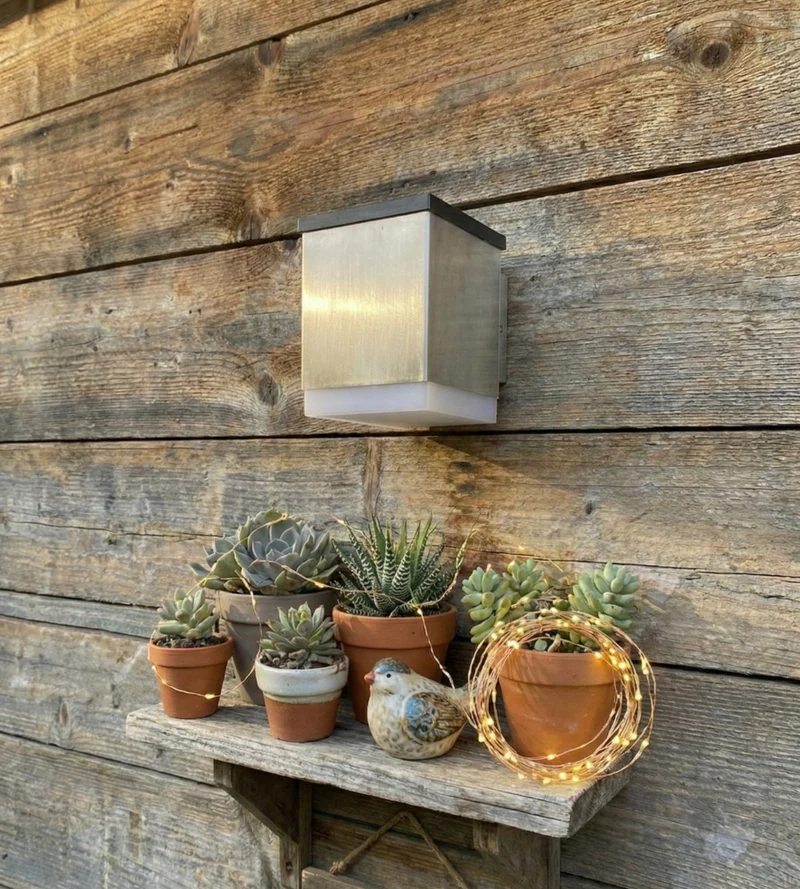 Applique murale solaire extérieure LED QUADRO inox