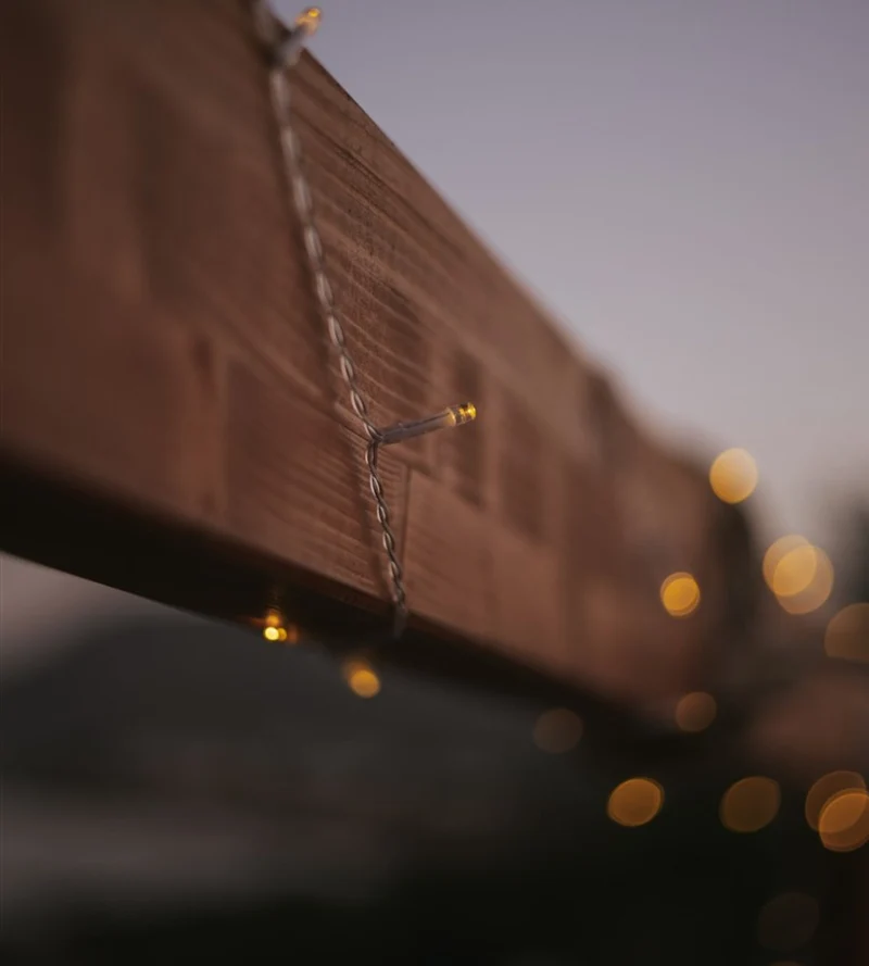 Guirlande lumineuse solaire LUCEO - Longueur de 10 mètres - 100 lumières de 1 lumen