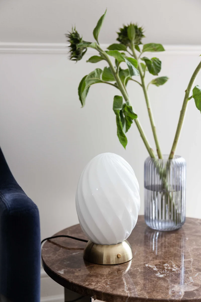 TWIST BORDLAMPE MESSING