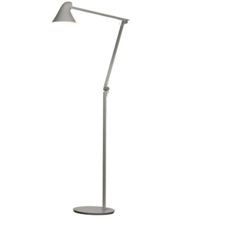 NJP gulvlampe 3000K lys aluminium - Louis Poulsen