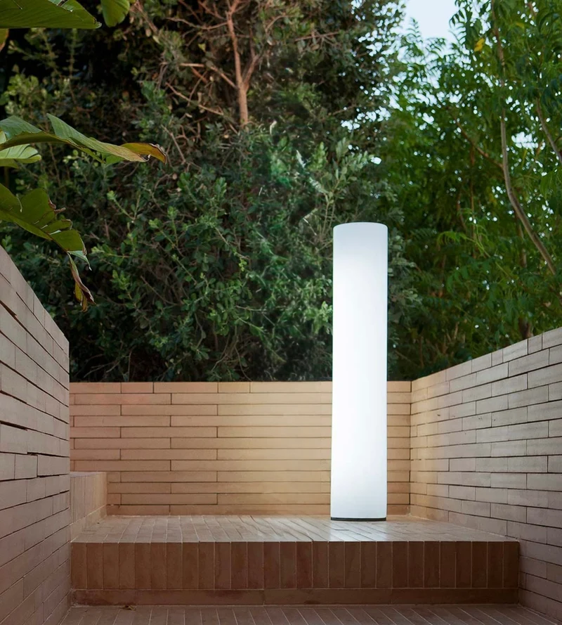 Lampadaire design rechargeable FITY - Extérieur et Intérieur - Tube lumineux