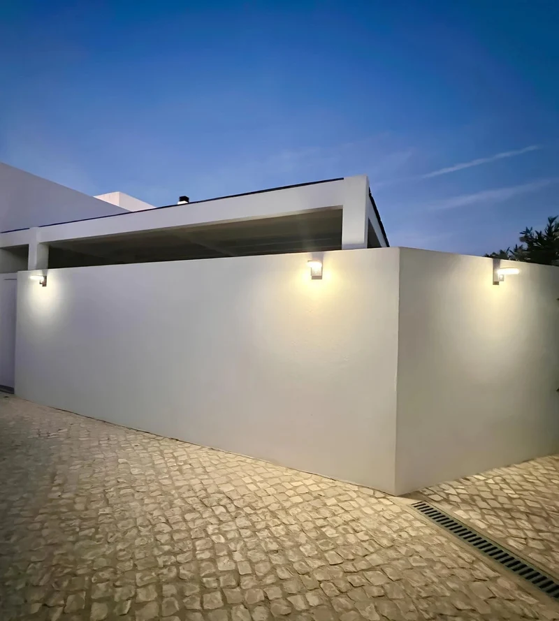 Applique murale solaire extérieure LED VENUS avec détecteur - 3 modes d'éclairage 100 à 1000 lumens