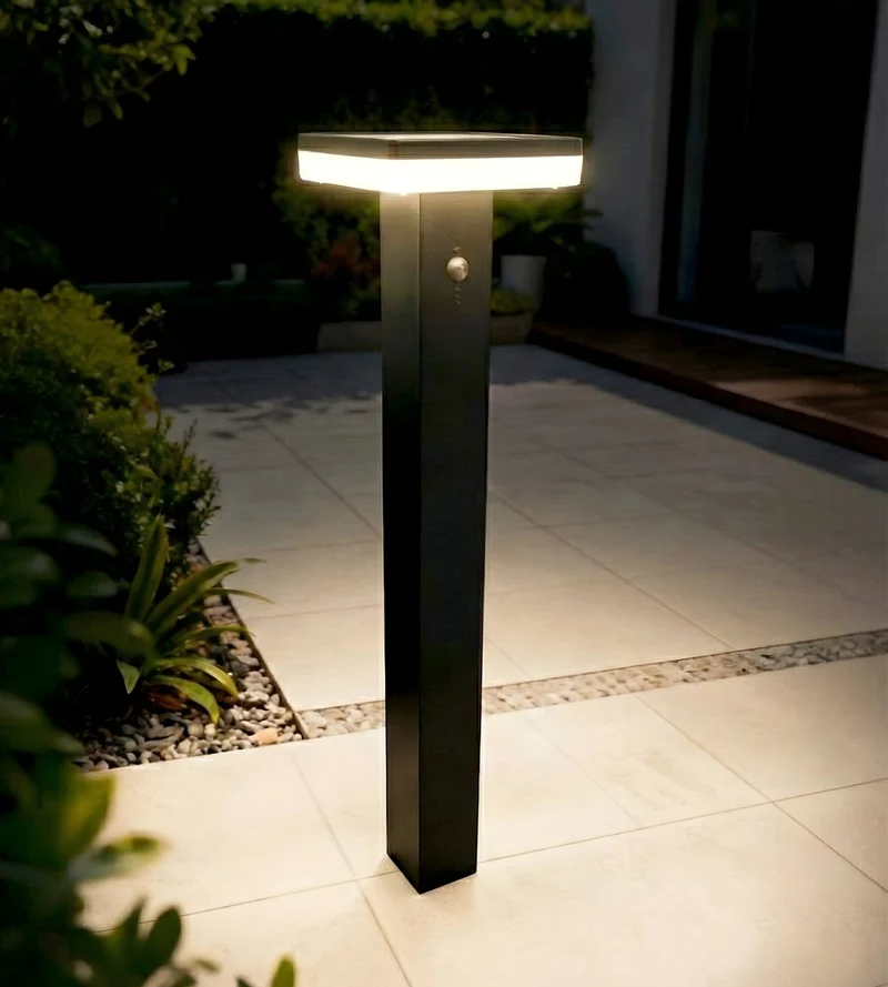 Borne solaire extérieure LED SUN–1000 84 cm avec détecteur - 3 modes d'éclairages 150 à 1000 lumens