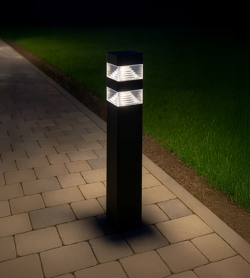 Borne extérieure LED Pyramide 1000 lumens blanc neutre - 32 leds
