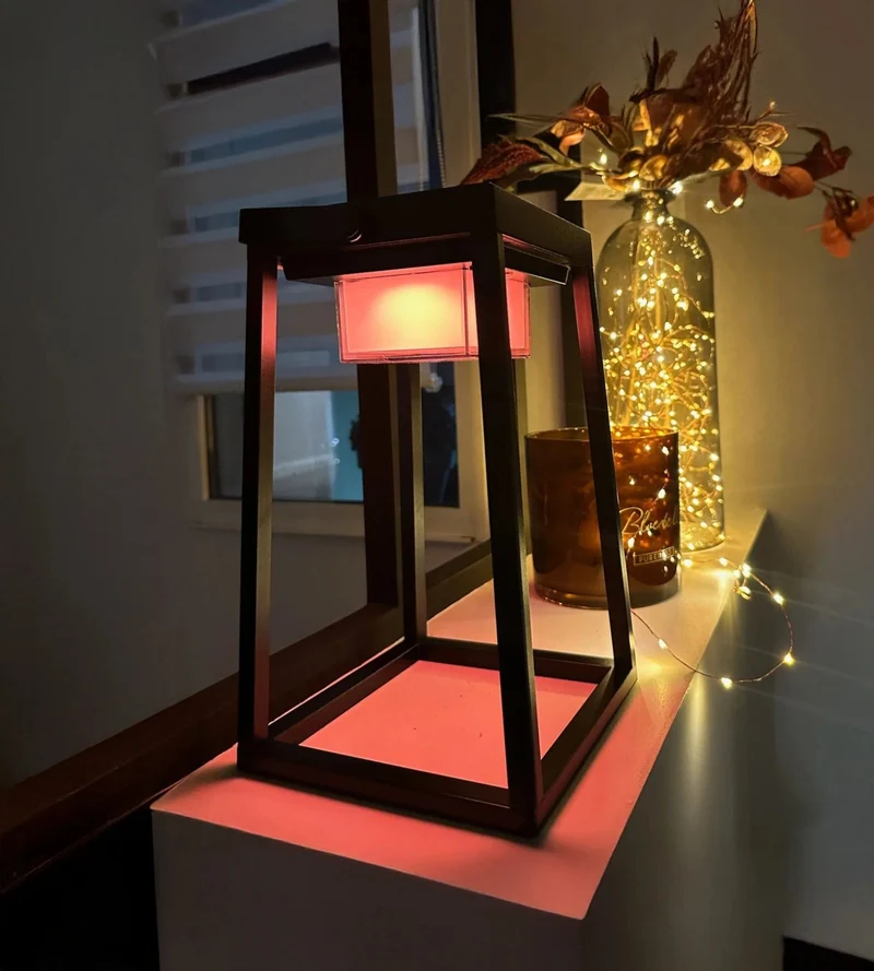 Lanterne solaire LED EVADE noire - RGB+CCT - Pilotable avec smartphone - Intérieur & Extérieur