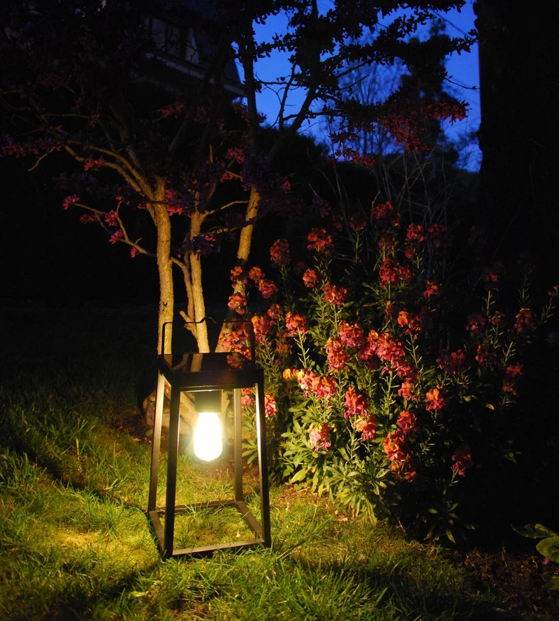 Lanterne solaire LED FAIRY noire - Ampoule E27 incluse