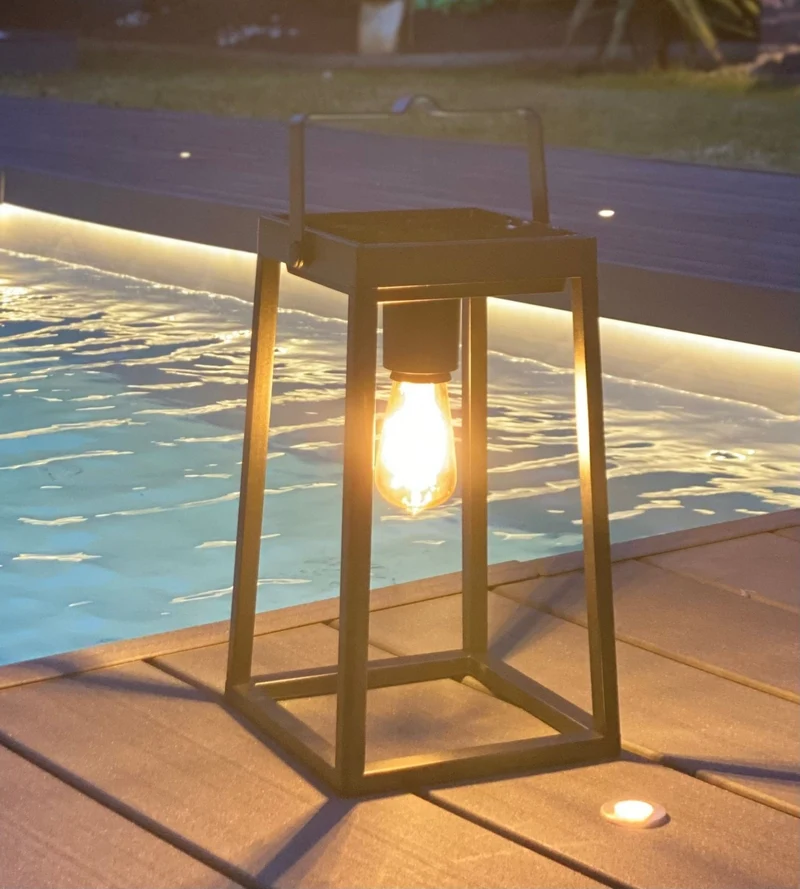 Lanterne solaire LED FAIRY noire - Ampoule E27 incluse