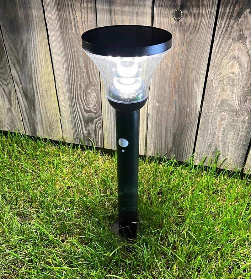 Borne solaire extérieure LED DIVA noire 53 cm avec détecteur - 3 modes d'éclairage de 100 à 1000 lumens