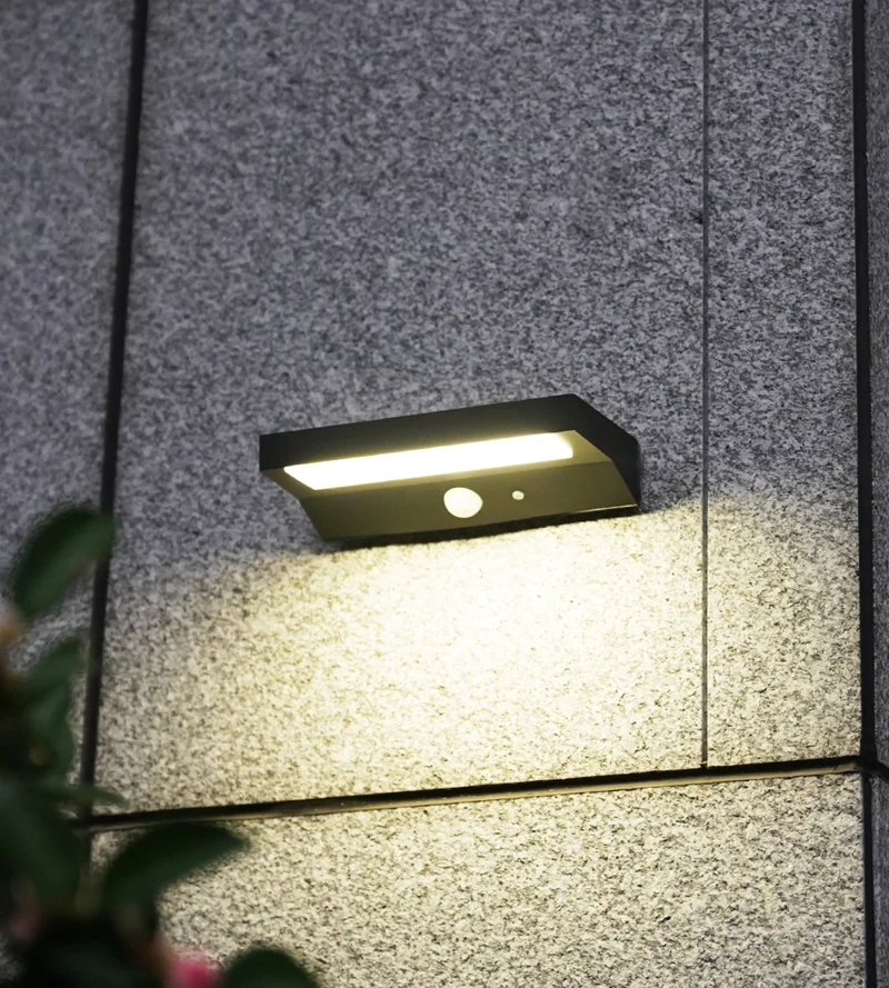 Applique murale solaire extérieure LED PULSAR noire avec détecteur - 3 modes d'éclairage 100 à 1000 lumens