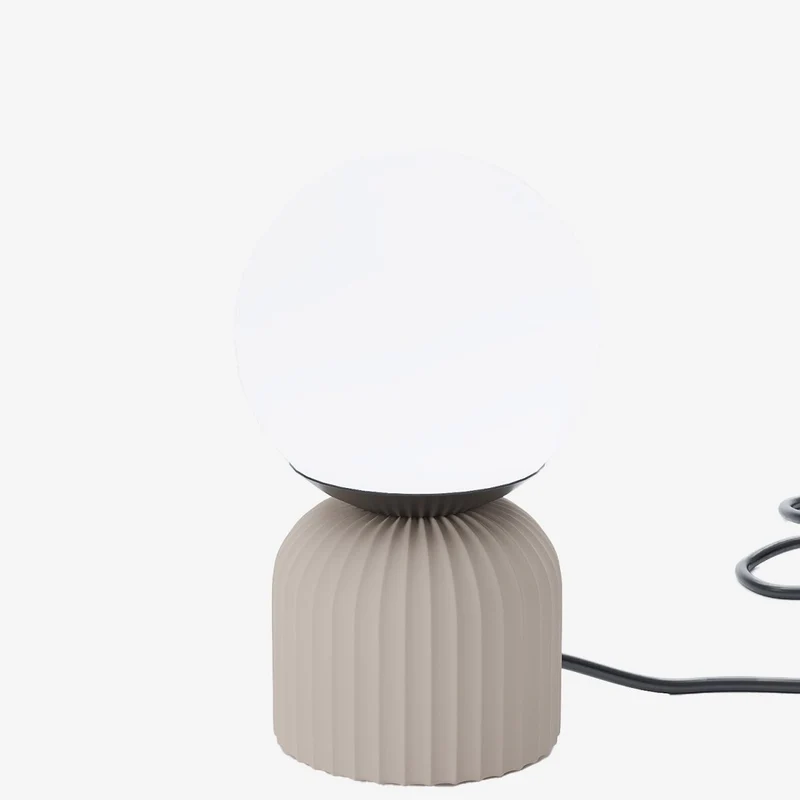 Lampe poser en c ramique et globe en verre