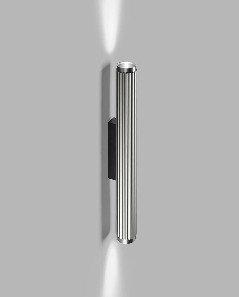 VELVET W1 TITANIUM SWITCH TUNE VÆGLAMPE