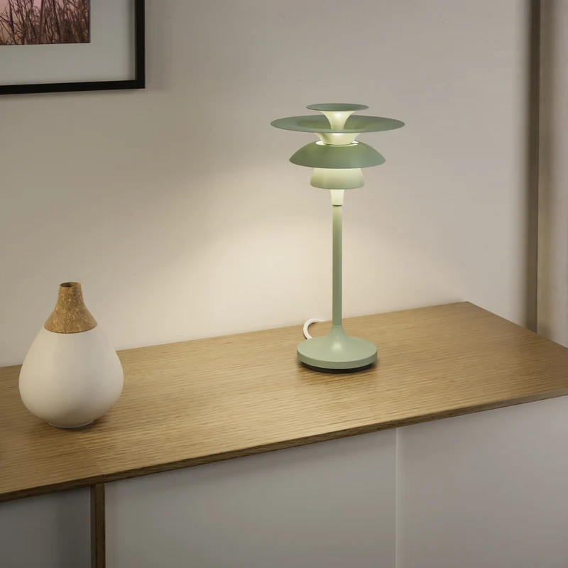 Bordlampe Picasso højd 34,8cm soft salvia
