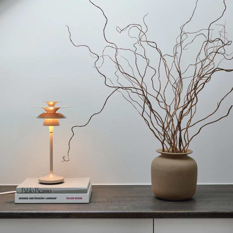 Bordslampa Picasso höjd 34,8cm nougat