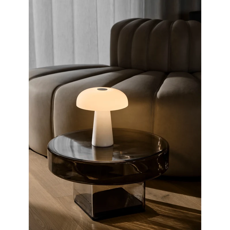 GLOSSY HVID MINI PORTABLE LAMPE