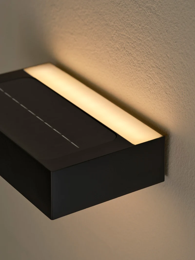 Monay Square Solar | Væglampe | Sort