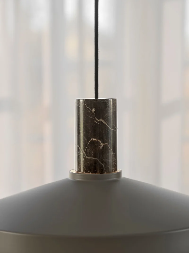 Elvas marble | Pendel | Lysebrun