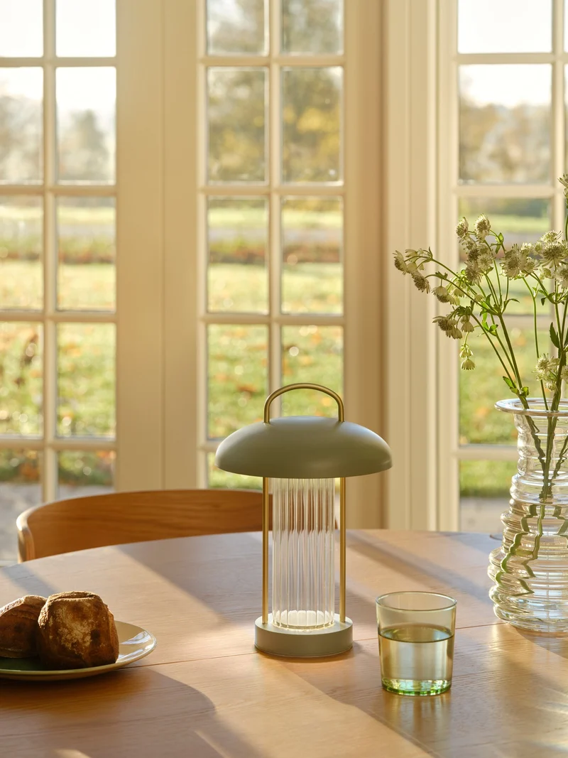 Mirano portable | Bordlampe | Støvet grøn