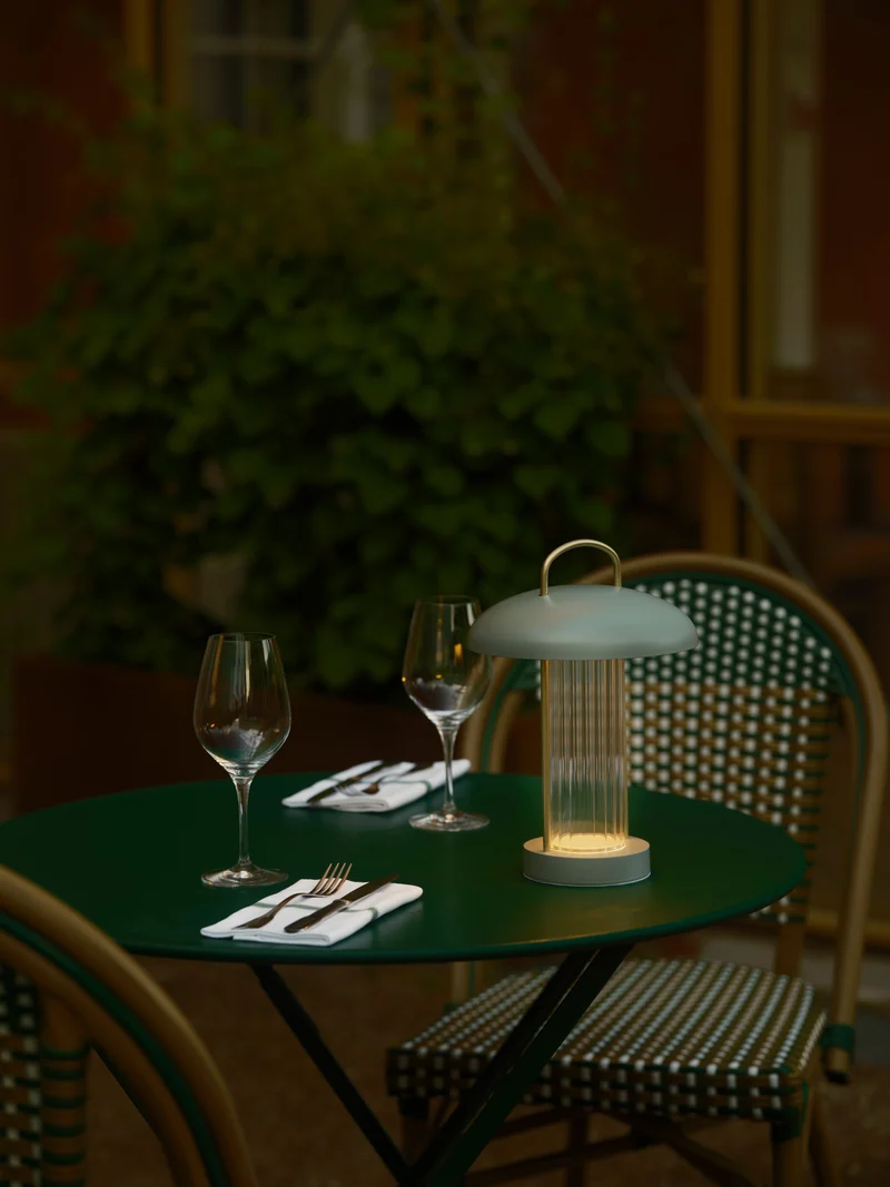Mirano portable | Bordlampe | Støvet grøn