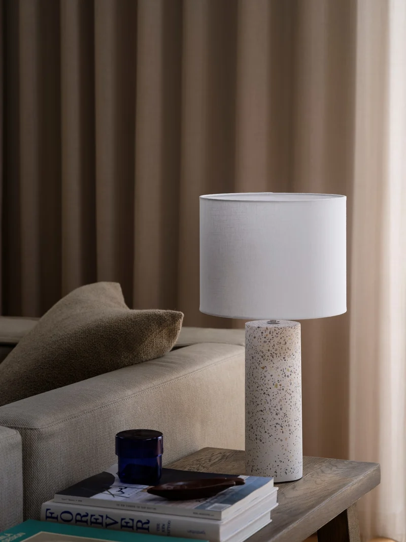 Antiga | Bordlampe | Hvid