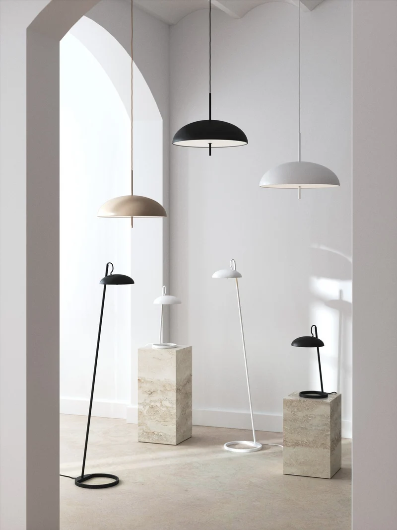 Versale Gulvlampe Sort - Design For The People