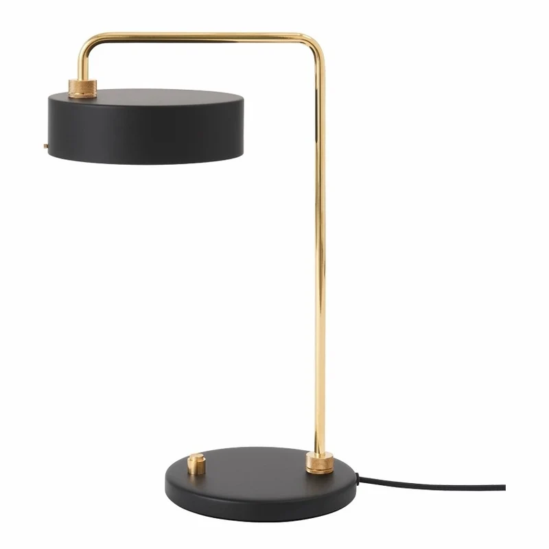 Petite Machine - Bordlampe - Deep Black - Made by Hand