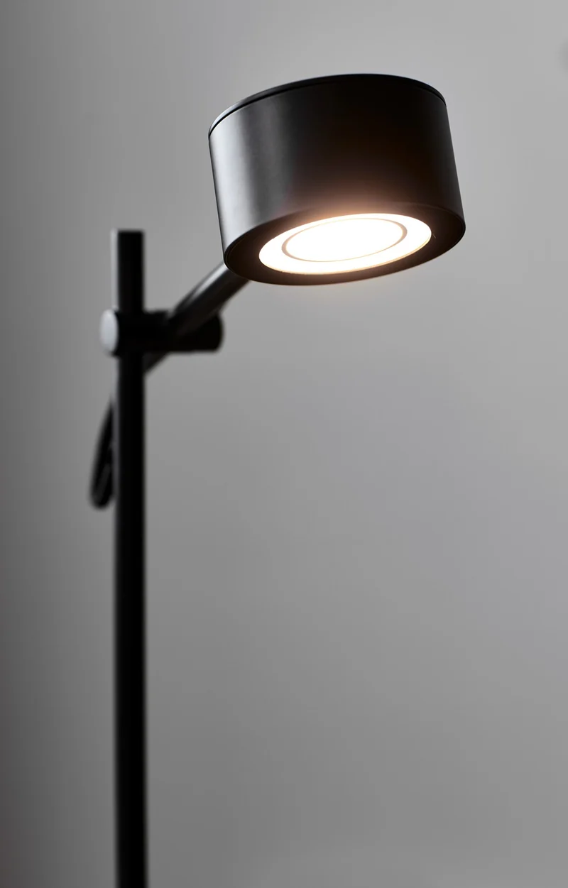 Clyde | Gulvlampe | Sort