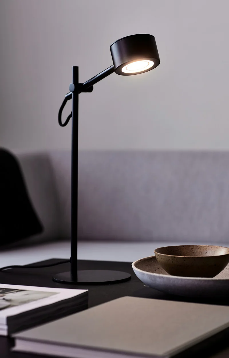 Clyde | Bordlampe | Sort