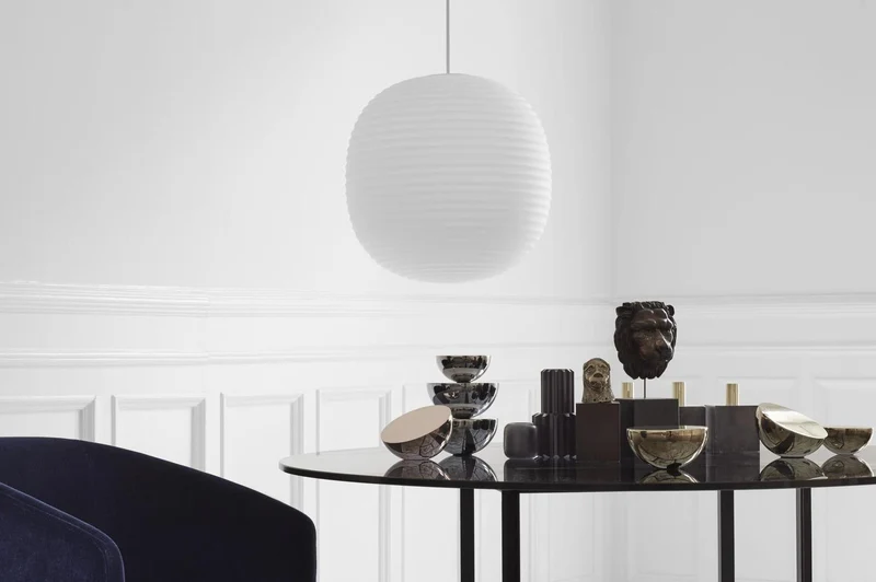NEW WORKS LANTERN Ø20 PENDEL - Tidløs elegance med inspiration fra østen