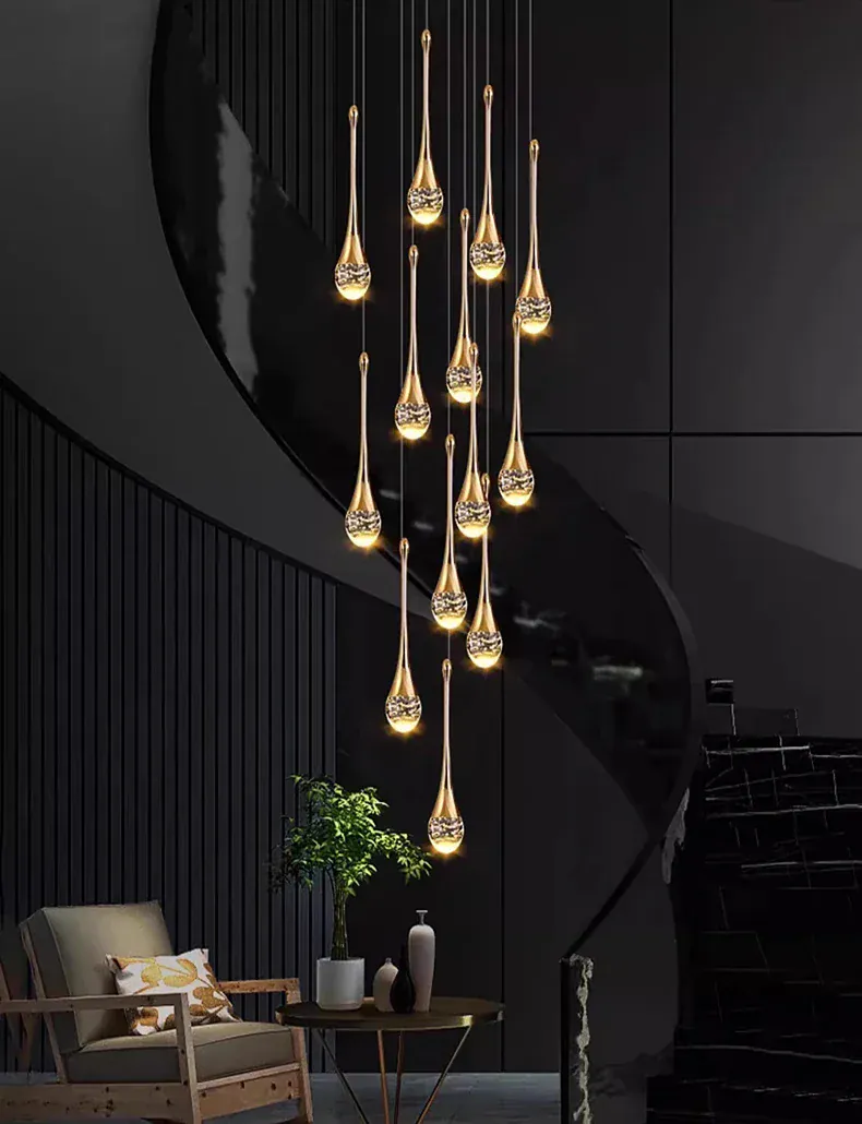 Grande suspension pour haut plafond