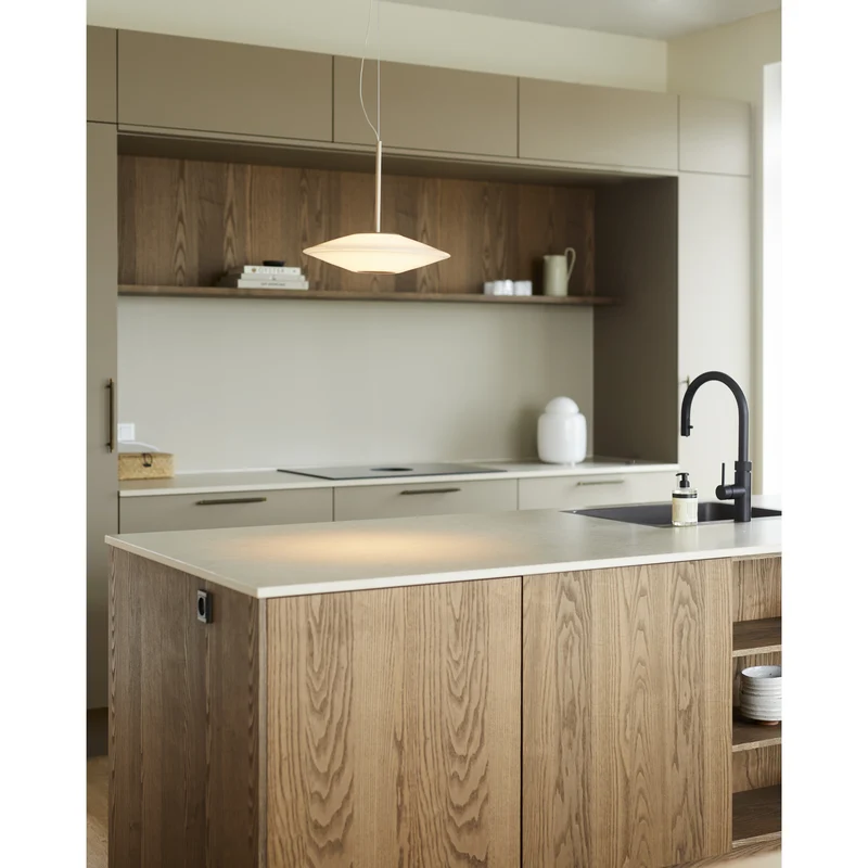 SOLENE SOSPENSION LED LARGE HVID/SOFT IVORY PENDEL