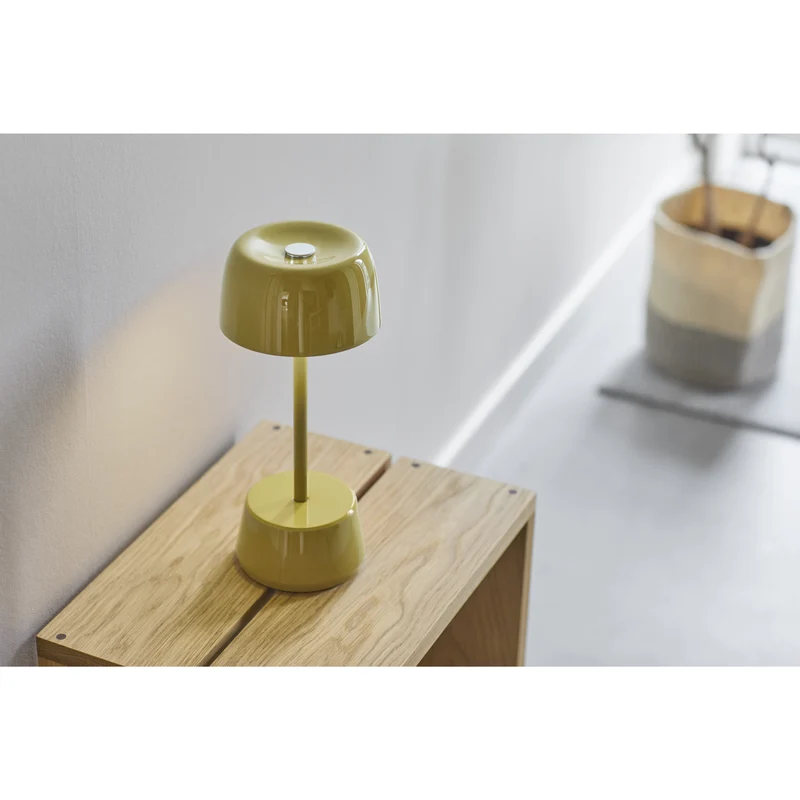 DEXTER LED SUNSET CURRY PORTABLE LAMPE