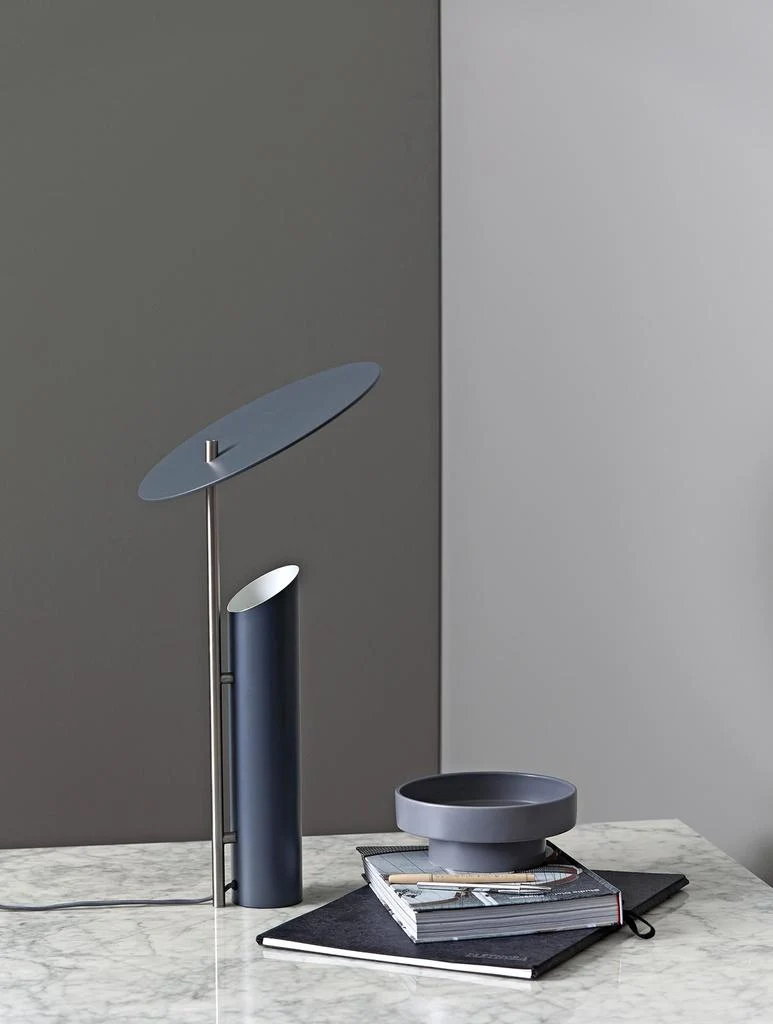 Reflect Bordlampe - Grå - Ikonisk design af Verner Panton