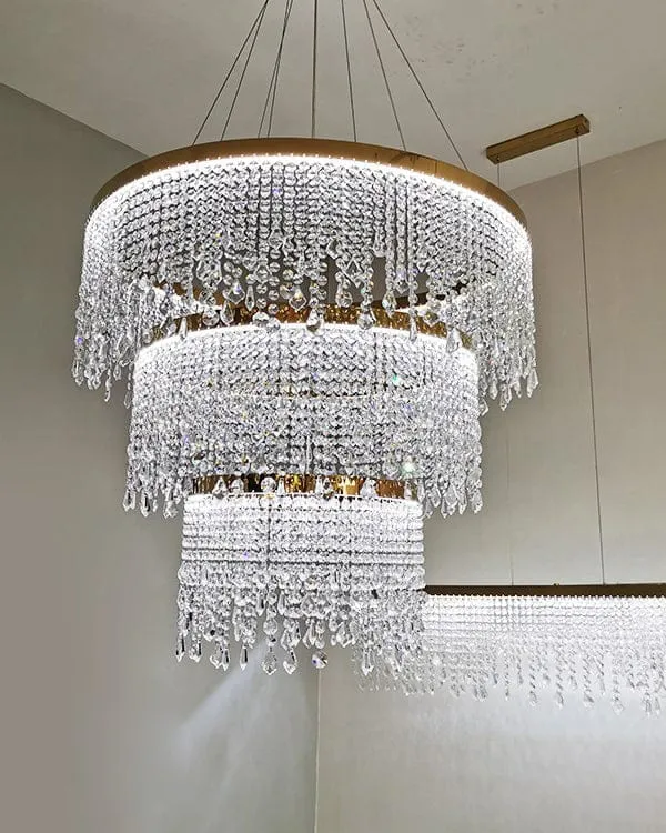 Grand Lustre Cascade pour Salle Haute - Cristal et Verre