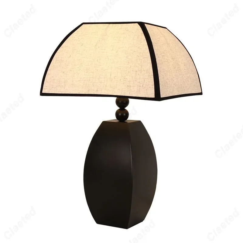 Lampe de Table Noire et Blanche