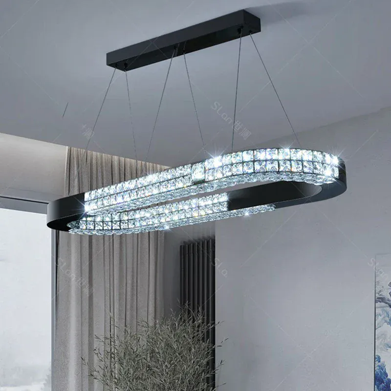 Grand lustre long en verre design pour salle a manger