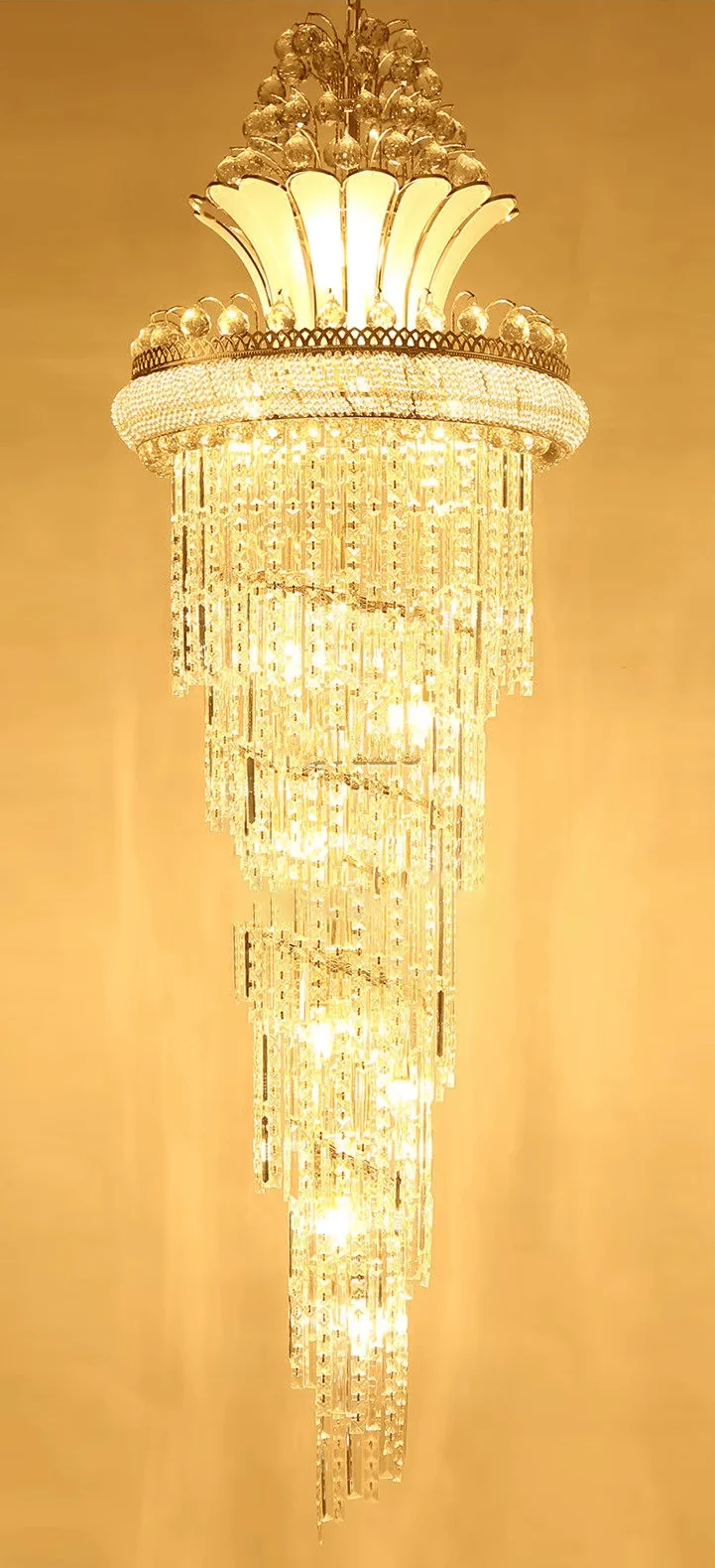 Lustre Geant Escalier