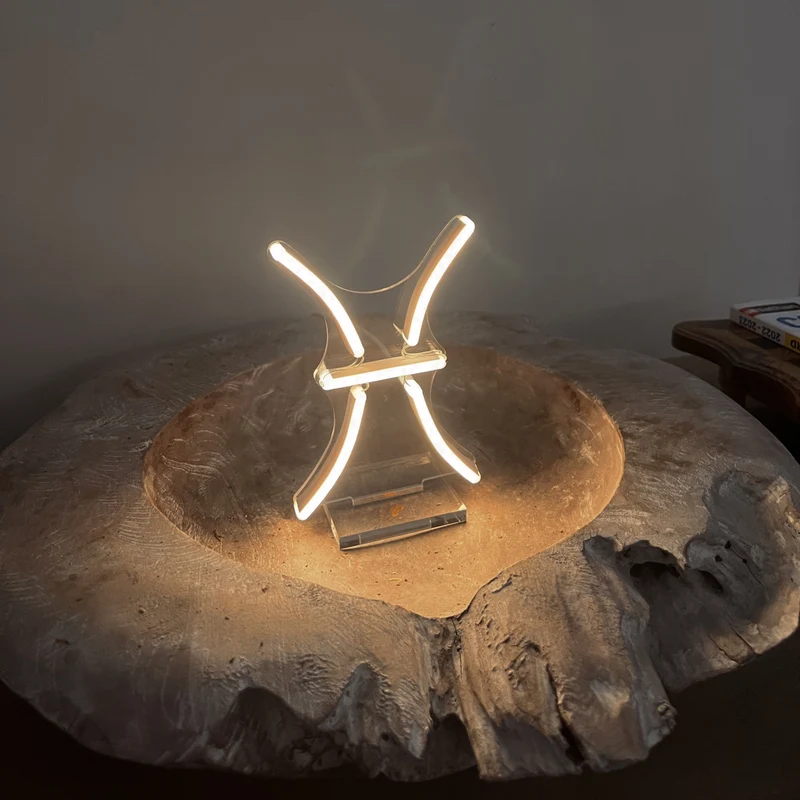 Poissons, signe en néon LED