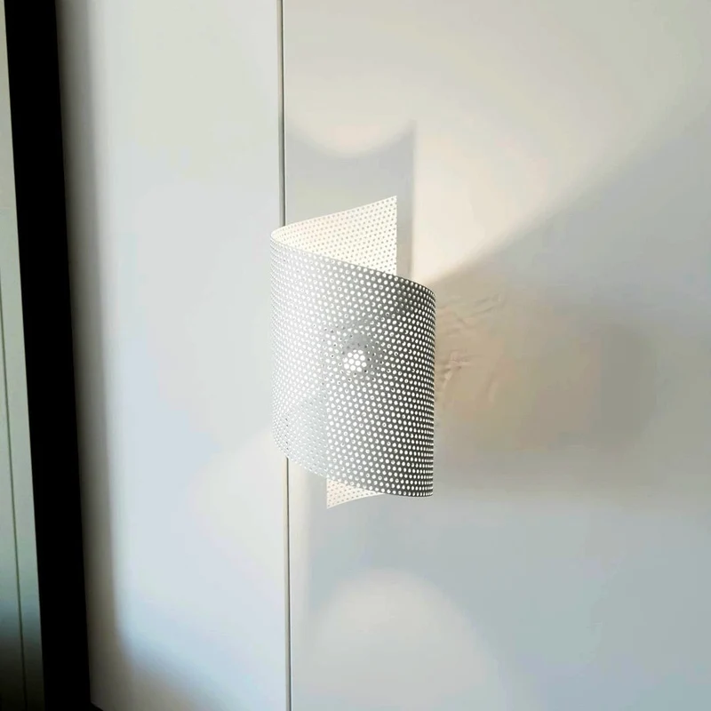 Applique LED spirale noire