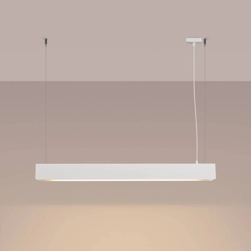 Luminaire LED a suspendre au dessus du bureau