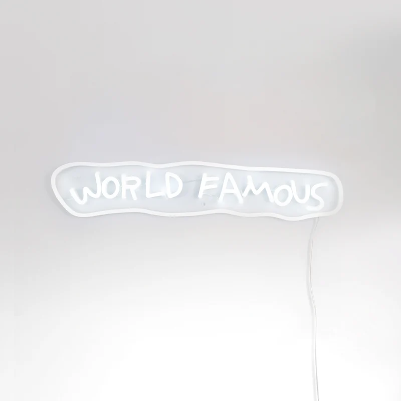 World Famous Yellowpop x JM Basquiat, signe en néon LED