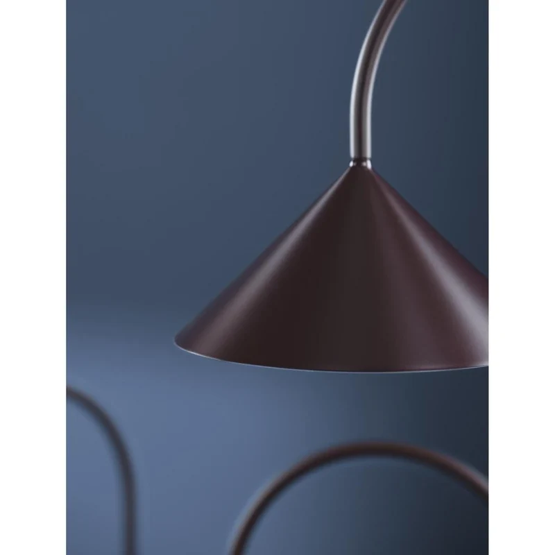 GRASP BORDLAMPE H47 MAT RØD PORTABLE - Frandsen