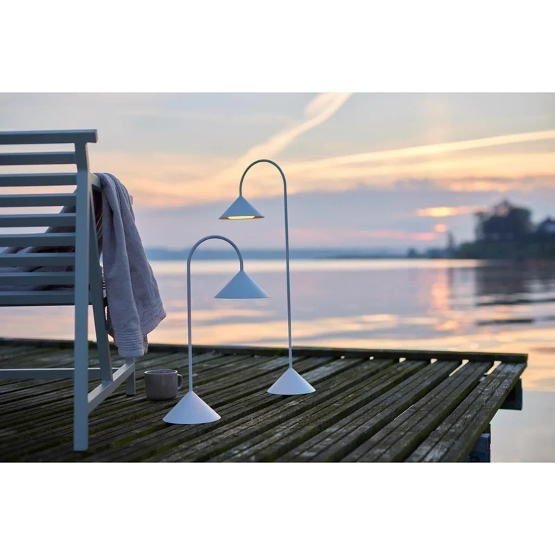 GRASP BORDLAMPE H72 MAT HVID PORTABLE - Frandsen