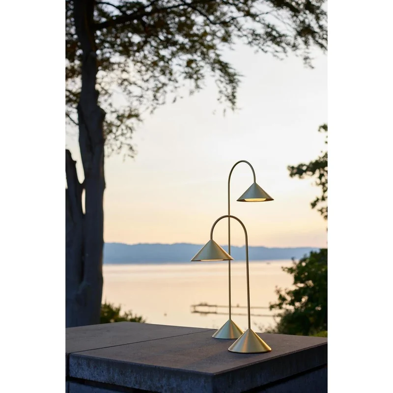 GRASP BORDLAMPE H72 MESSING PORTABLE - Frandsen