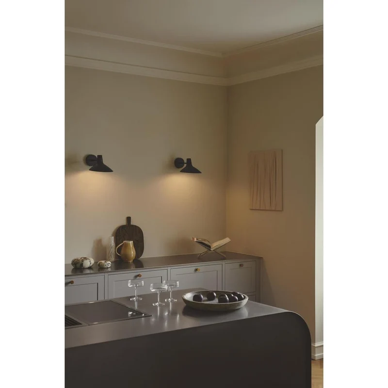 Darci Kort Væglampe - Sort (E14, 90° Tilt, Touch)