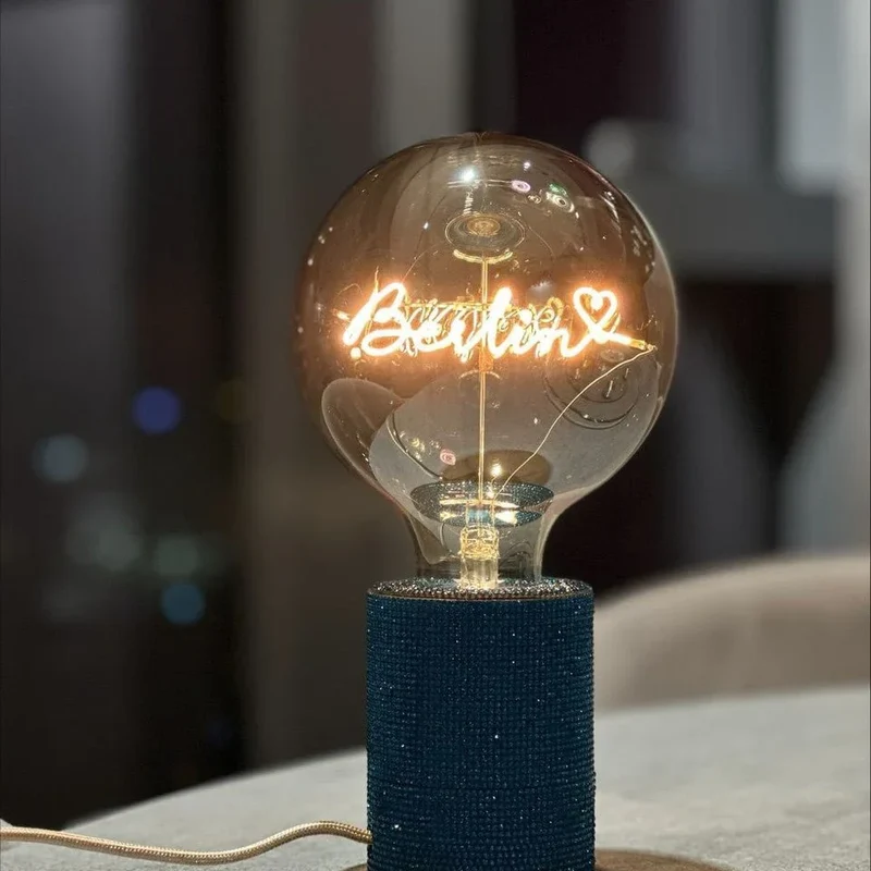 Ampoule décorative LED "Love Berlin" - Message In the Bulb