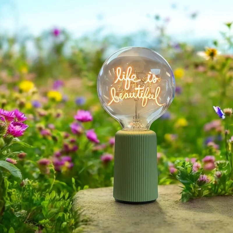 Ampoule décorative LED sans fil "LIFE IS BEAUTIFUL" - Message In The Bulb