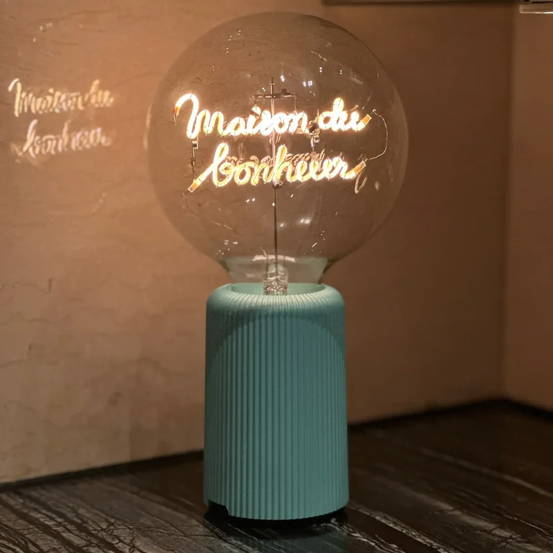 Ampoule décorative LED sans fil "Maison du Bonheur" - Message In The Bulb